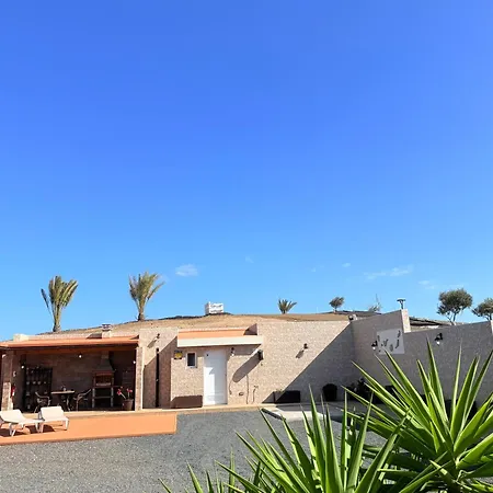 Casa Palmita En Violante بيت للعطل