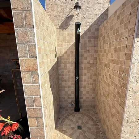 Casa Palmita En Violante بيت للعطل